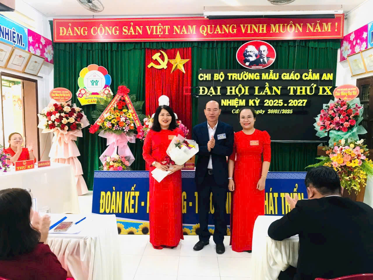 anh tin bai